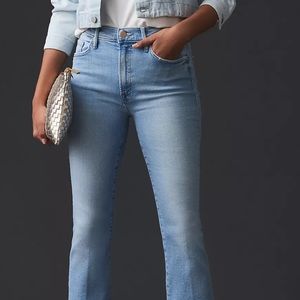 Anthropology MOTHER THE INSIDER CROP STEP FRAY DENIM LIGHT BLUE SIZE 29